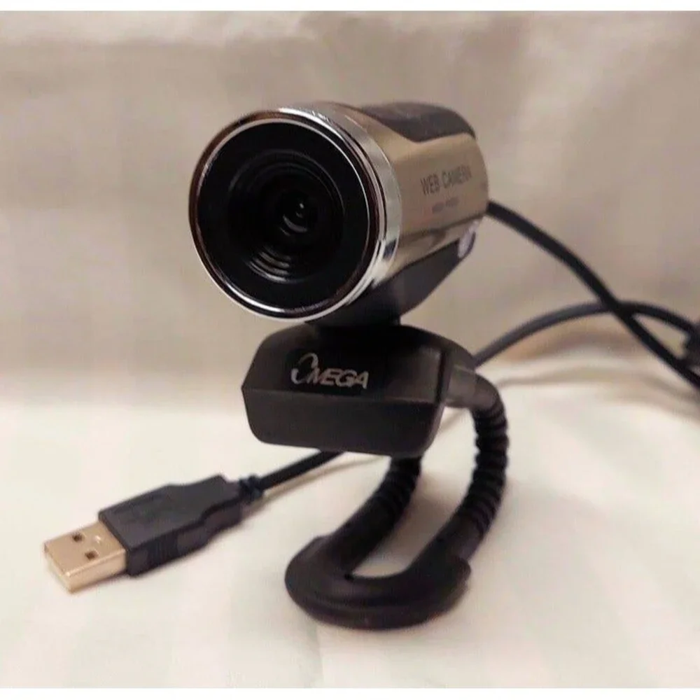 Omega 8 Megapixel High Performance Webcam with Microphone Adjustable Swivel